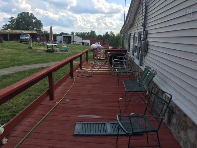 1733 Wixtown Road Westmoreland, TN 37186 - Photo 3 of 11