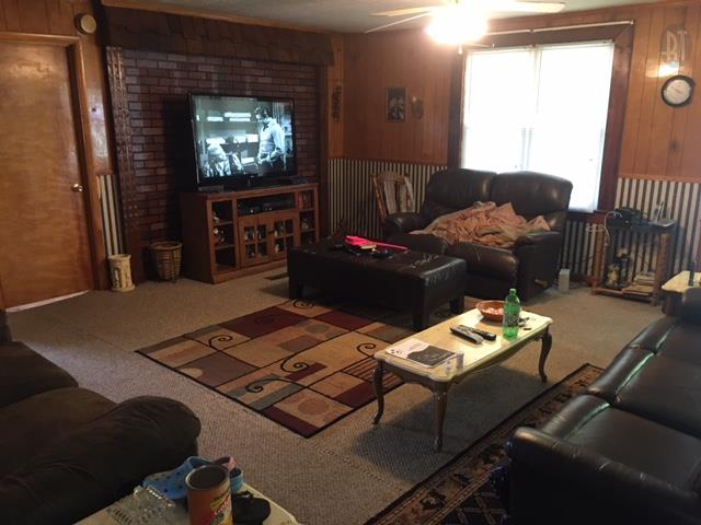 1733 Wixtown Road Westmoreland, TN 37186 - Photo 8 of 11