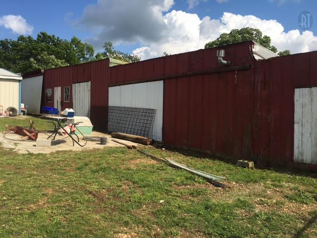 1733 Wixtown Road Westmoreland, TN 37186 - Photo 9 of 11