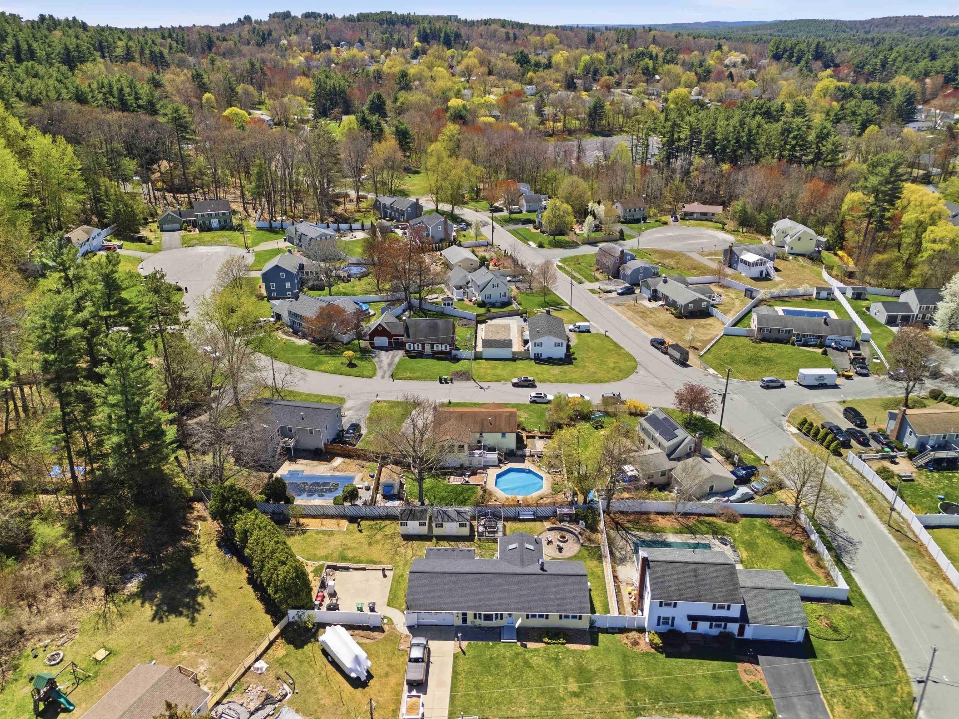 4 Percheron Circle Nashua, NH 03062 - Photo 38 of 53