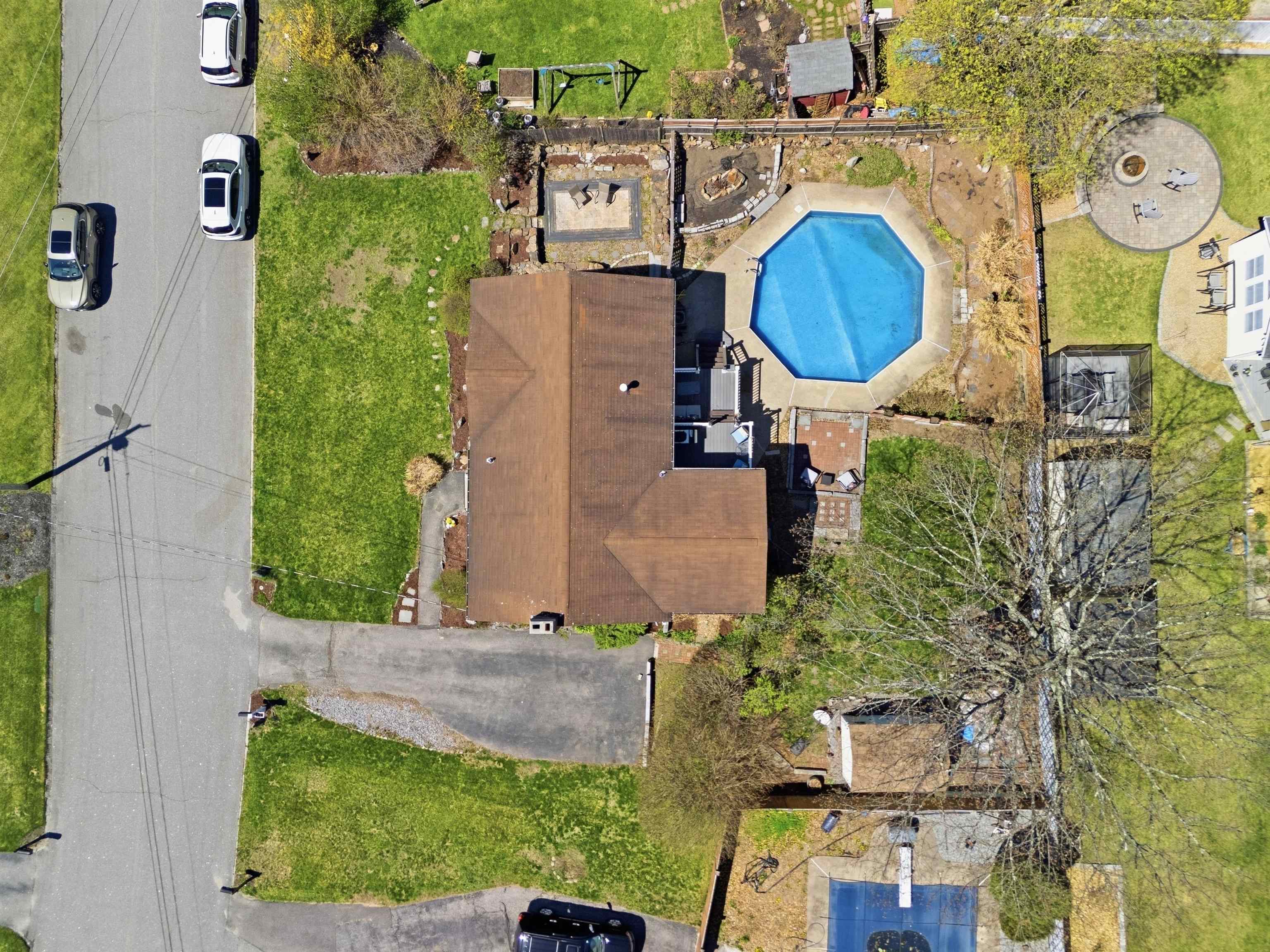 4 Percheron Circle Nashua, NH 03062 - Photo 42 of 53