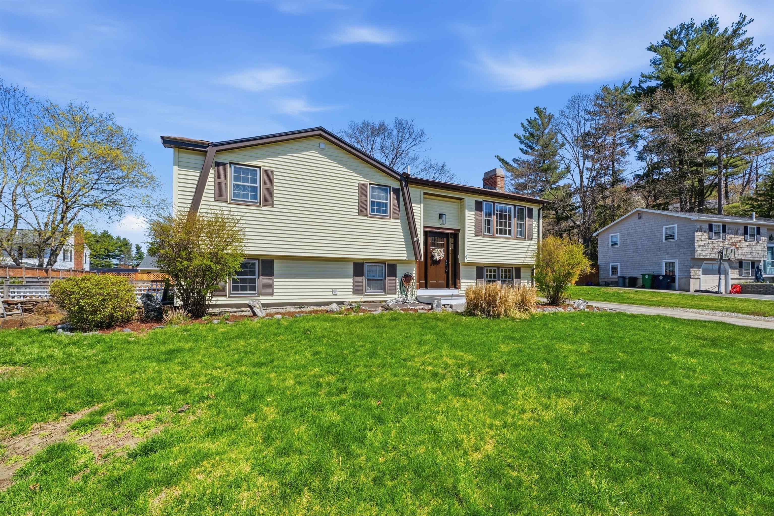 4 Percheron Circle Nashua, NH 03062 - Photo 51 of 53