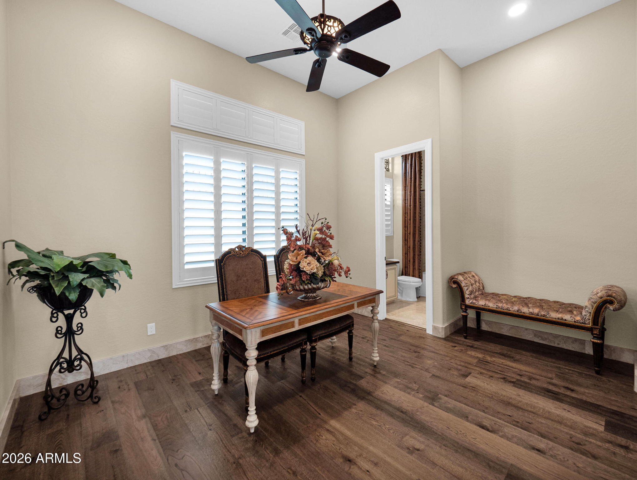 8925 East Rosedale Circle Mesa, AZ 85207 - Photo 12 of 67 4-web-or-mls-_1588681