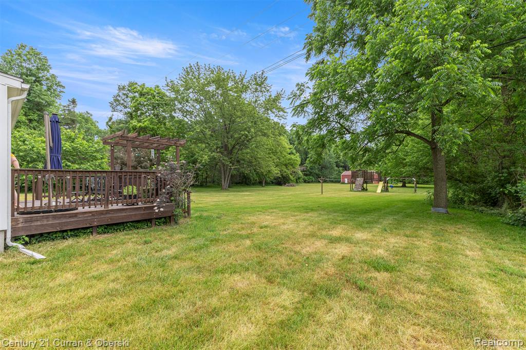 18491 Savage Road Belleville, MI 48111 - Photo 38 of 49