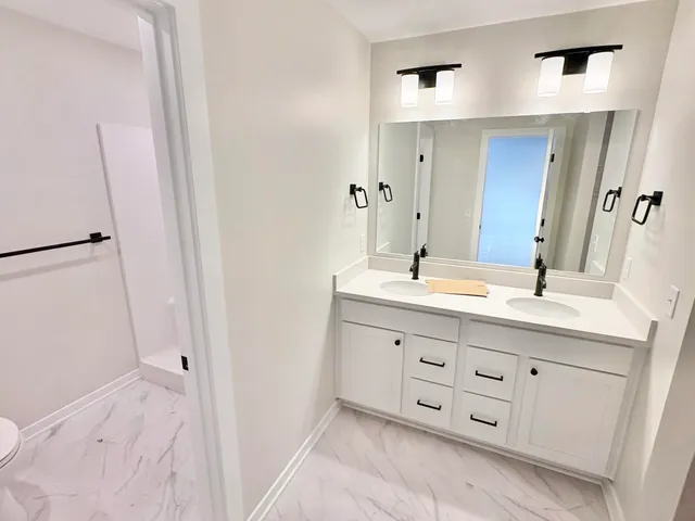 $539,900 | 7326 Graymoor Street Southeast, Caledonia, MI 49316