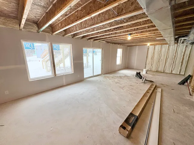 $539,900 | 7326 Graymoor Street Southeast, Caledonia, MI 49316