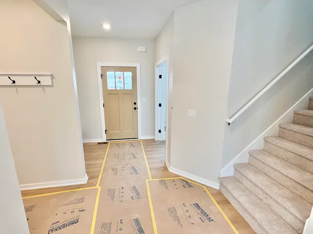 $539,900 | 7326 Graymoor Street Southeast, Caledonia, MI 49316