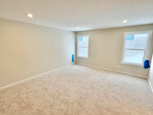 $539,900 | 7326 Graymoor Street Southeast, Caledonia, MI 49316