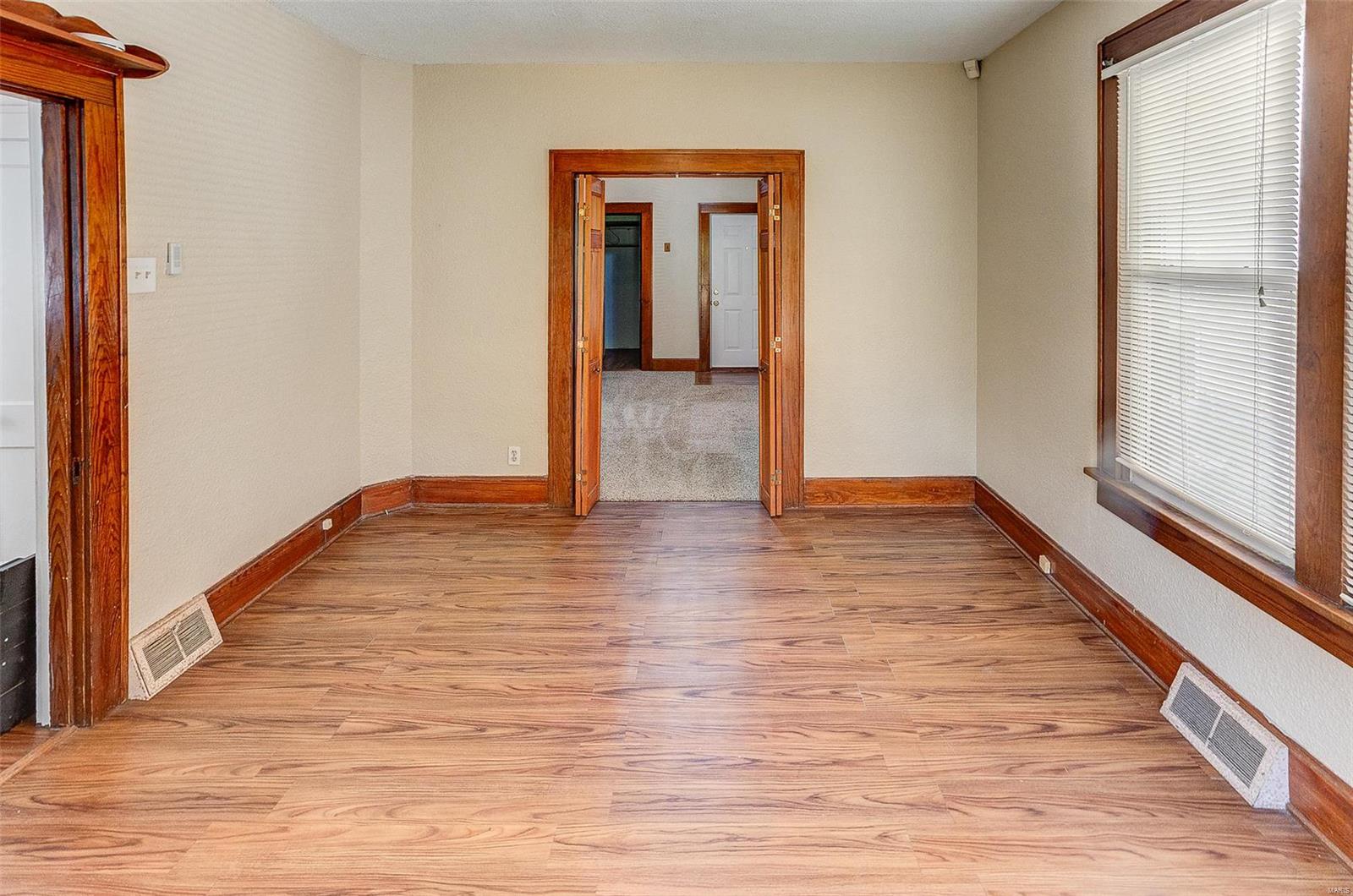 552 St Clair Road Fairview Heights, IL 62208 - Photo 12 of 24