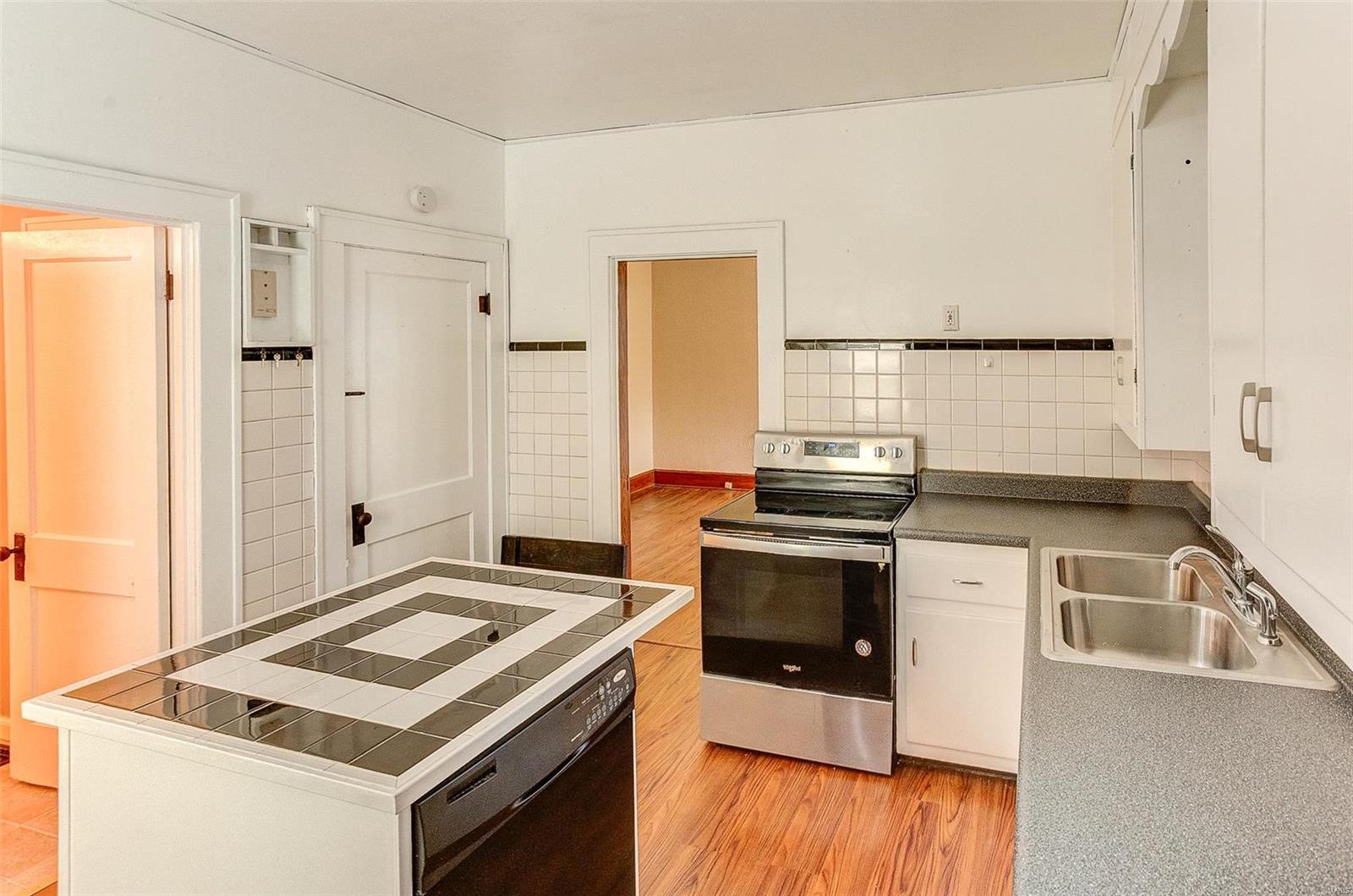 552 St Clair Road Fairview Heights, IL 62208 - Photo 15 of 24