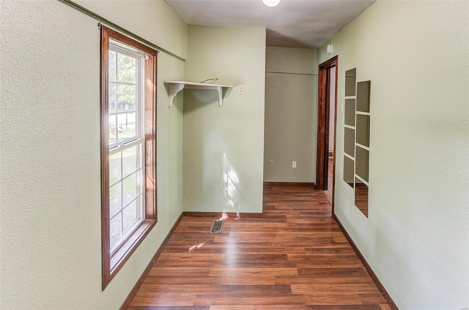 552 St Clair Road Fairview Heights, IL 62208 - Photo 20 of 24