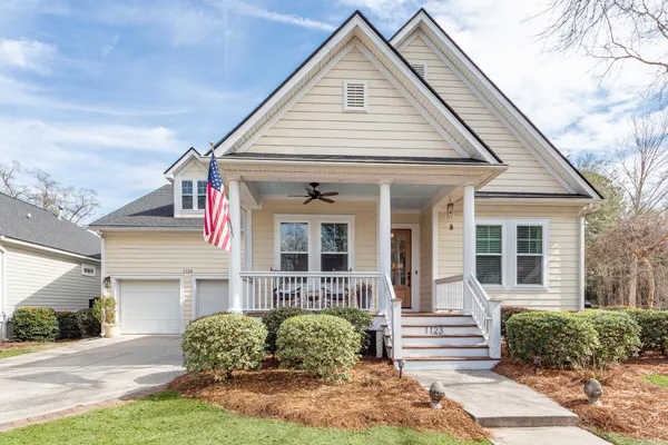 $1,295,000 | 1123 Blakeway Street, Charleston, SC 29492