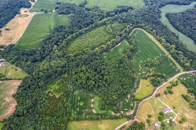 $695,000 | N West Grandview Road, Pekin, IN 47167