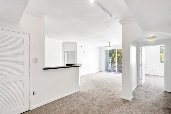 $485,000 | 9172 Collins Avenue, Unit 302, Surfside, FL 33154