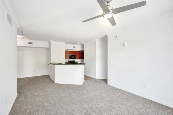 $485,000 | 9172 Collins Avenue, Unit 302, Surfside, FL 33154