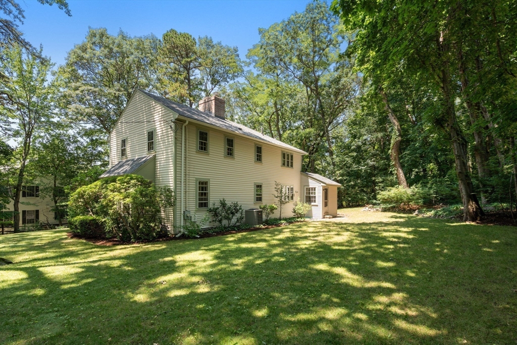 41 Locust Avenue Lexington, MA 02421 - Photo 27 of 34