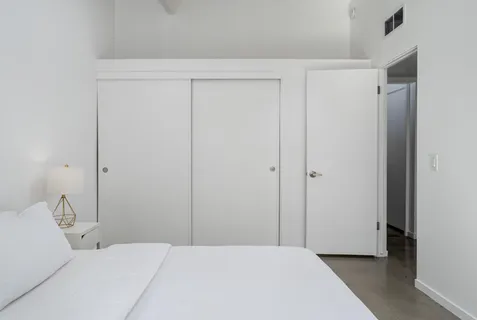 $965,000 | 2550 North Kitty Hawk Drive, Palm Springs, CA 92262