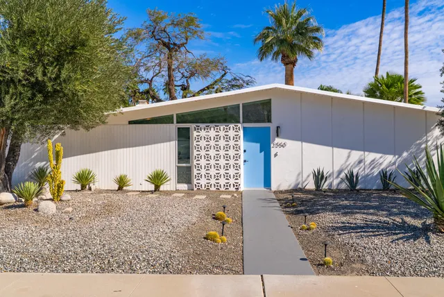 $965,000 | 2550 North Kitty Hawk Drive, Palm Springs, CA 92262