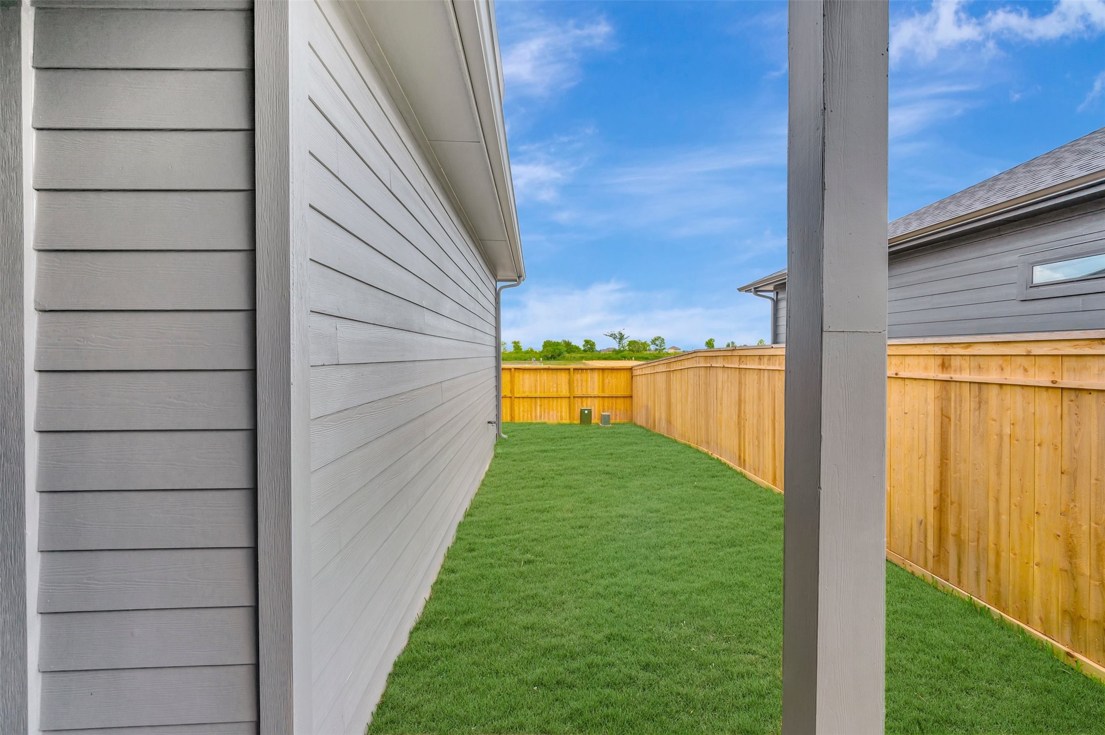 2730 Cottage Place Rosharon, TX 77583 - Photo 8 of 49