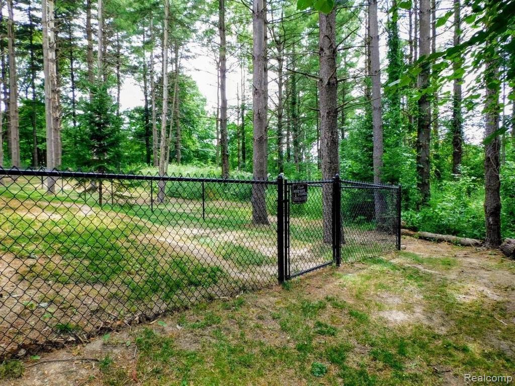 12383 Germany Road Fenton, MI 48430 - Photo 47 of 57