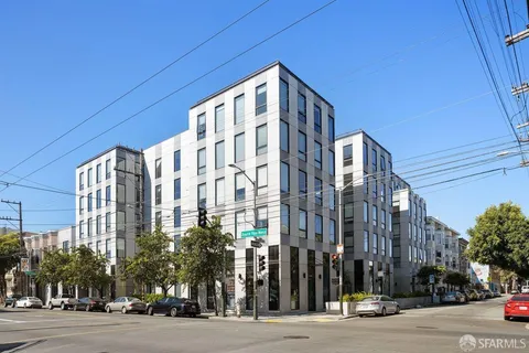 $945,000 | 1515 15th Street, Unit 210, San Francisco, CA 94103