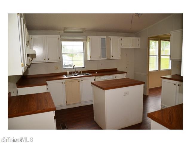 1303 Pack Road Walnut Cove, NC 27052 - Photo 4 of 12 Kitchen.