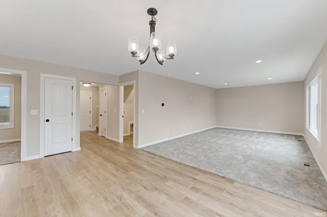 $379,900 | 11132 Carob Thorn Trail, Roanoke, IN 46783