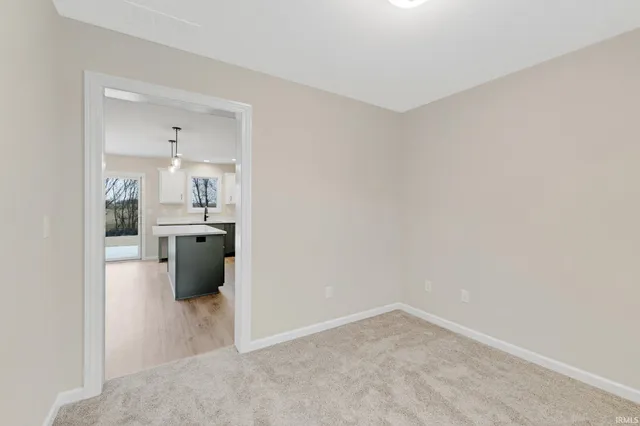 $379,900 | 11132 Carob Thorn Trail, Roanoke, IN 46783