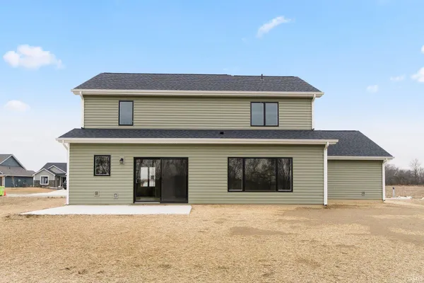 $369,900 | 11132 Carob Thorn Trail, Roanoke, IN 46783