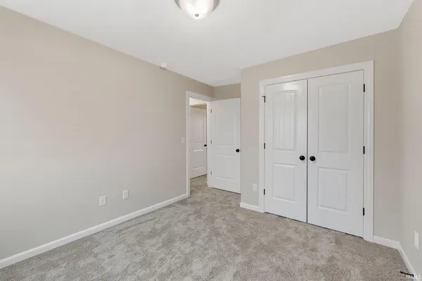 $369,900 | 11132 Carob Thorn Trail, Roanoke, IN 46783