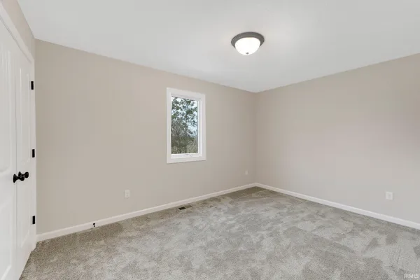 $369,900 | 11132 Carob Thorn Trail, Roanoke, IN 46783