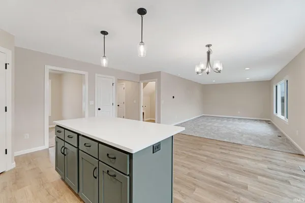 $369,900 | 11132 Carob Thorn Trail, Roanoke, IN 46783