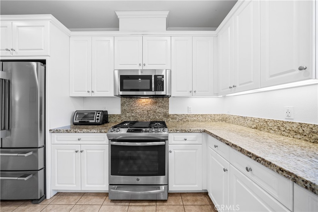 20916 Jade Drive Walnut, CA 91789 - Photo 9 of 34