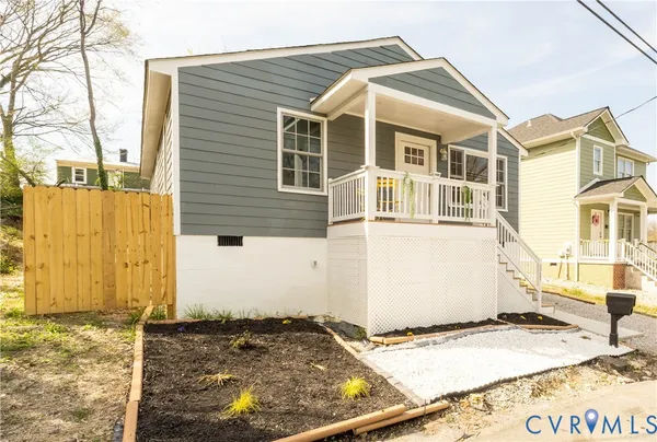 $260,000 | 344 Hurt Street, Petersburg, VA 23803