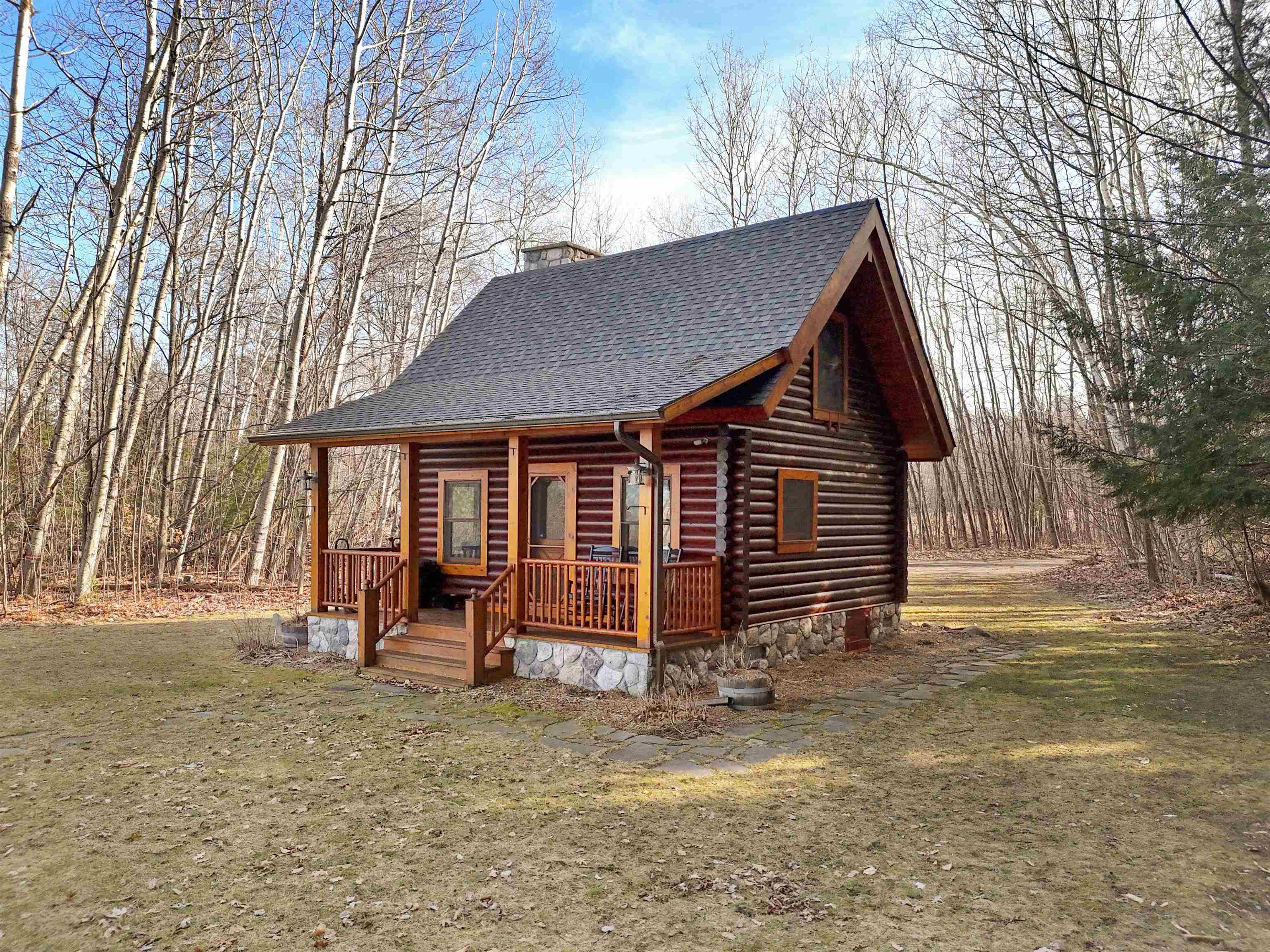 3900 Swaney Road Traverse City, MI 49686 - Photo 7 of 16