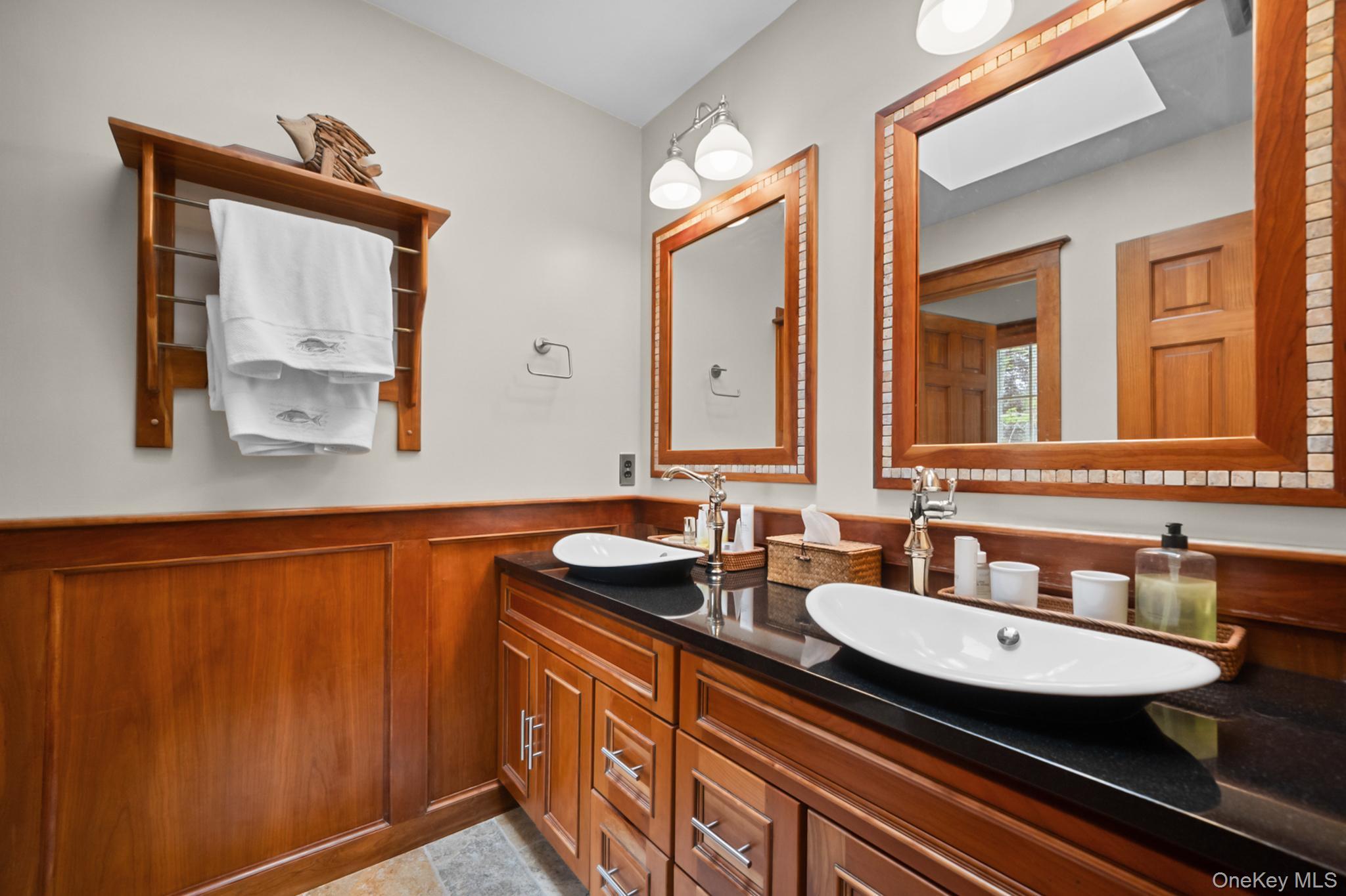 6 Prairie Lane Brookhaven, NY 11719 - Photo 16 of 31 Primary Bathroom