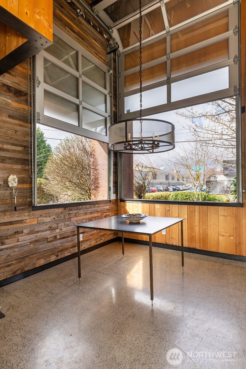 4020 6th Avenue Northwest Seattle, WA 98107 - Photo 12 of 40