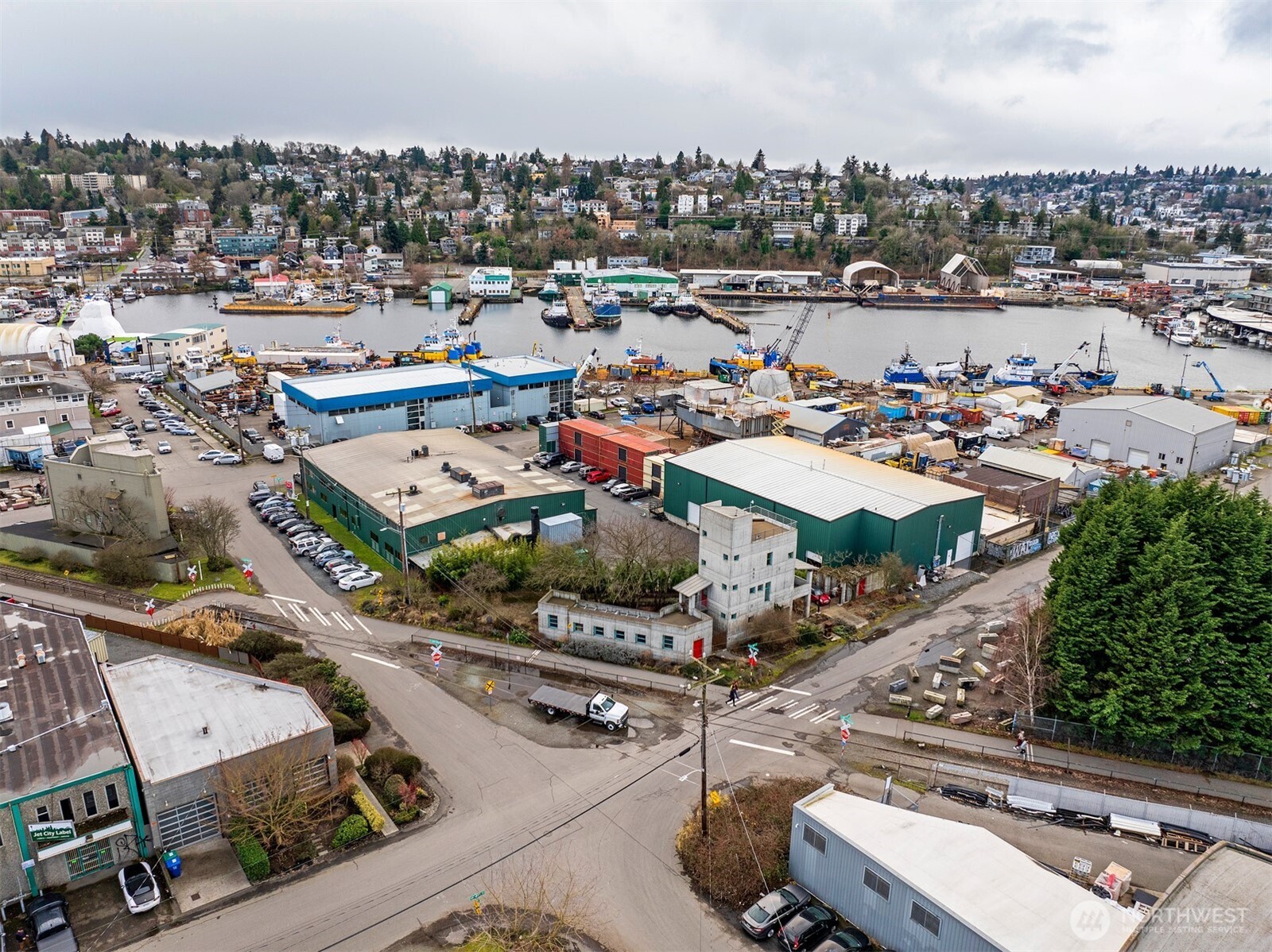 4020 6th Avenue Northwest Seattle, WA 98107 - Photo 37 of 40