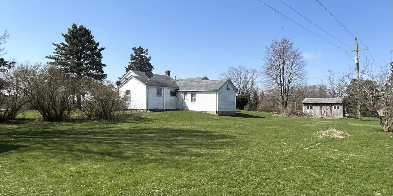 6800 Pennington Road Clinton, MI 49236 - Photo 3 of 22 37492731-72AD-4597-B2E9-E4E4E22942E6_1_1