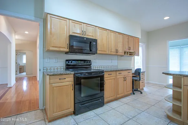 $599,000 | 2 Interlachon Drive, Pinehurst, NC 28374