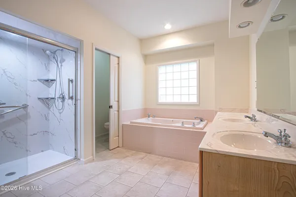 $599,000 | 2 Interlachon Drive, Pinehurst, NC 28374
