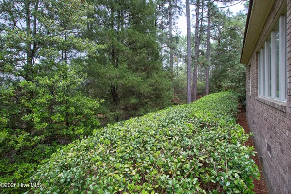 $599,000 | 2 Interlachon Drive, Pinehurst, NC 28374