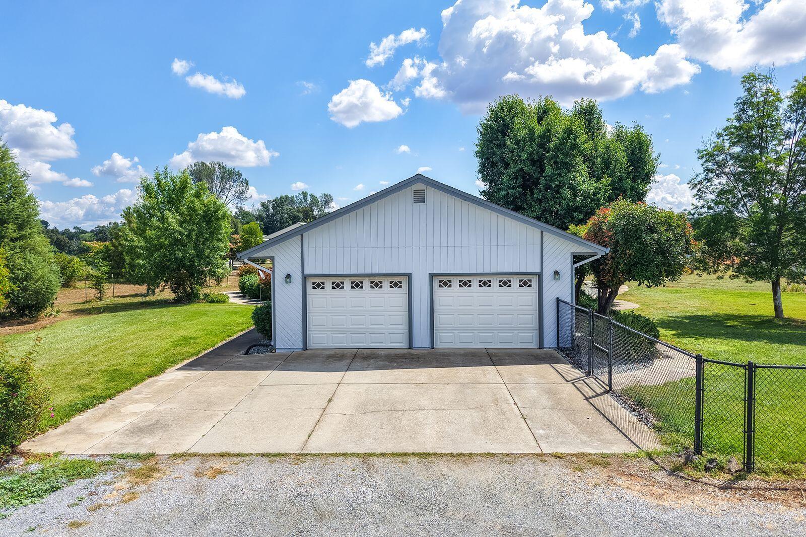 22162 Silver Spur Road Palo Cedro, CA 96073 - Photo 29 of 80 b7KeJFrw