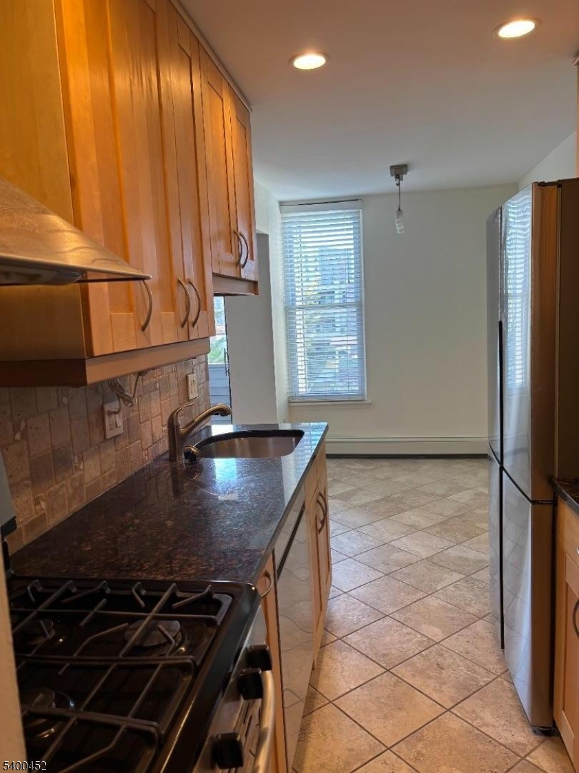 12 River Road, Unit J Nutley, NJ 07110 - Photo 4 of 14