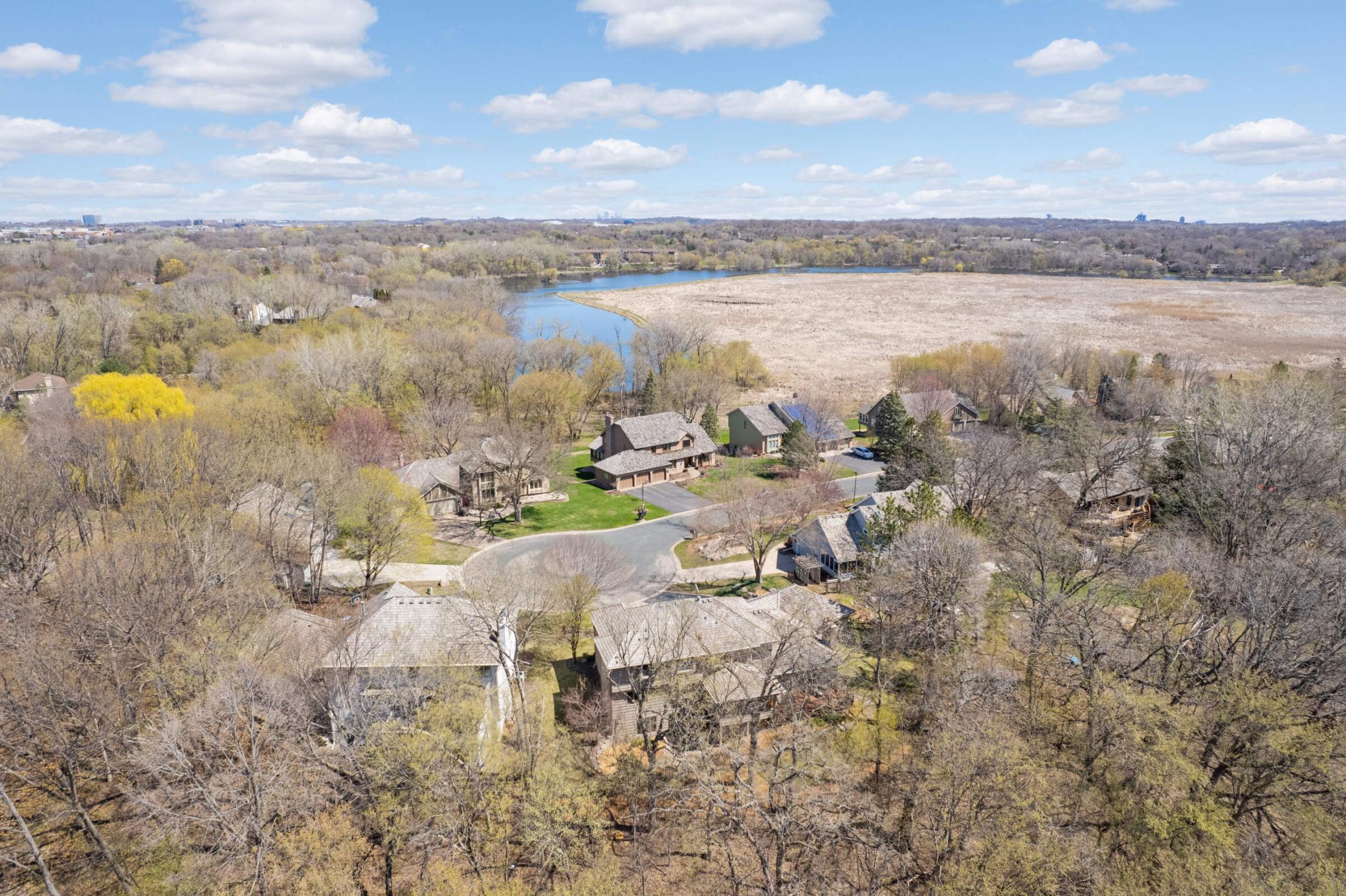 11797 Mt Curve Road Eden Prairie, MN 55347 - Photo 32 of 40