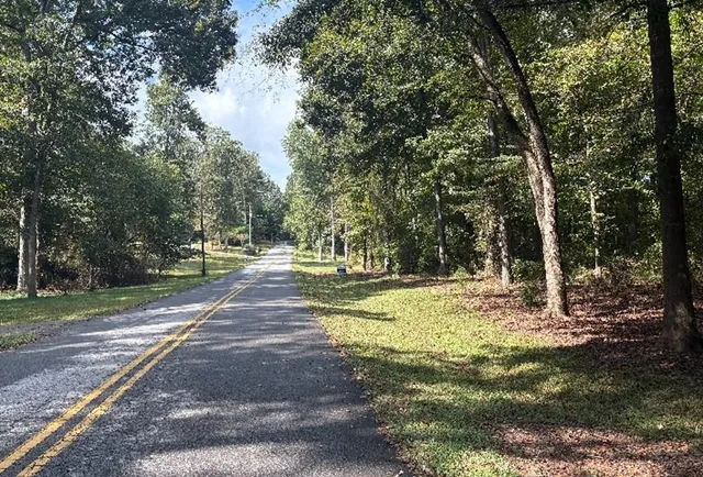 $975,900 | 273 Hickory Hills Drive, Jefferson, GA 30549