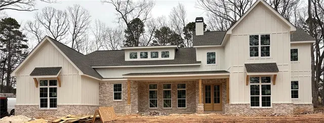 $975,900 | 273 Hickory Hills Drive, Jefferson, GA 30549