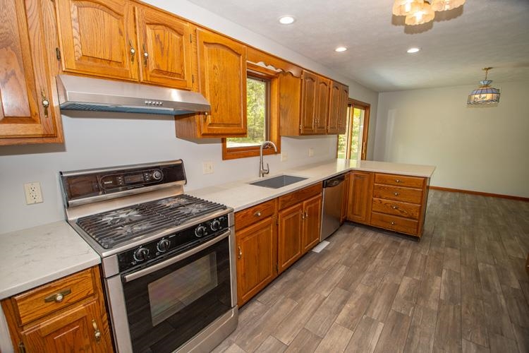 26129 Edison Road South Bend, IN 46628 - Photo 11 of 36