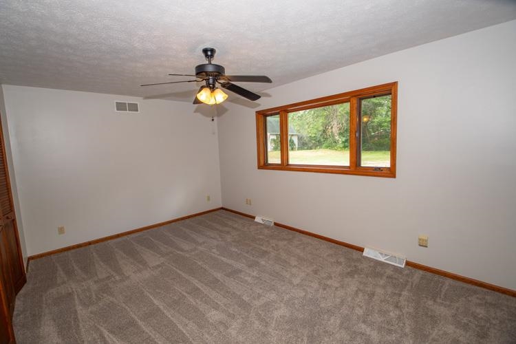 26129 Edison Road South Bend, IN 46628 - Photo 14 of 36