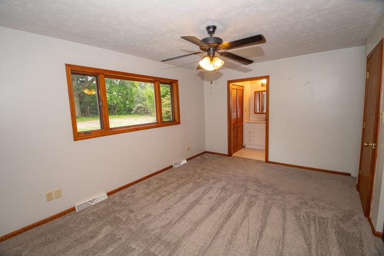 26129 Edison Road South Bend, IN 46628 - Photo 15 of 36